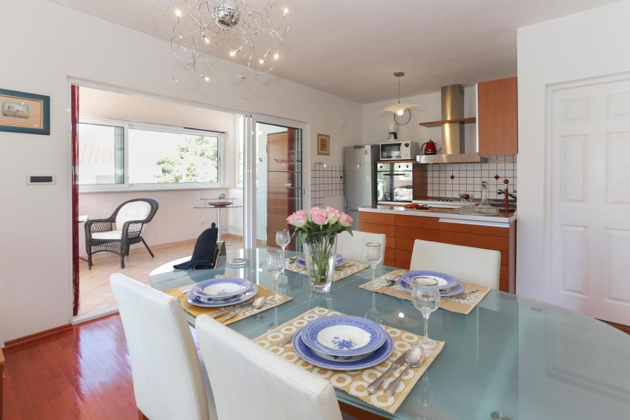 Casa Zorana-Alba Apartments Trogir Eksteriør billede