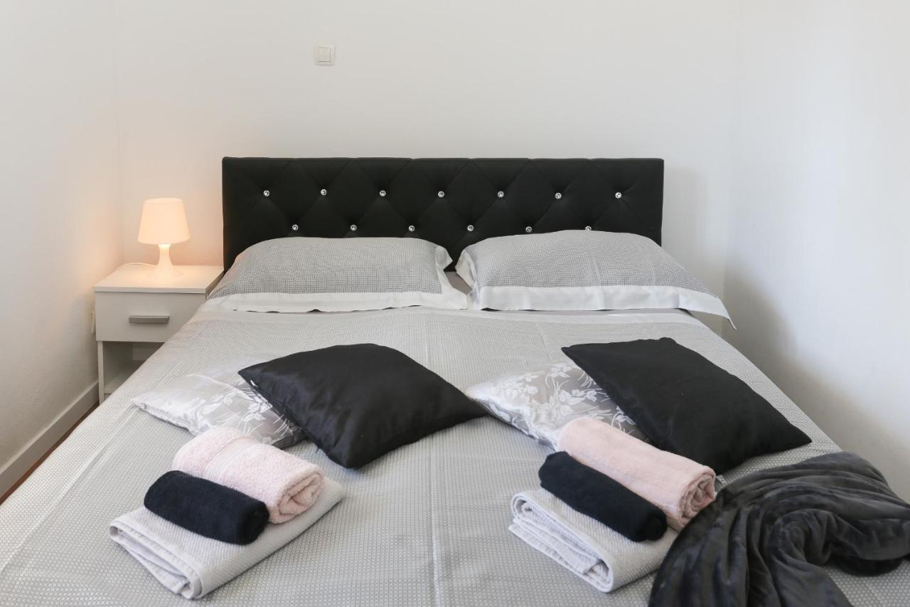 Casa Zorana-Alba Apartments Trogir Eksteriør billede